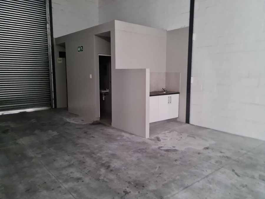 To Let Commercial Property for Rent in Firgrove Industrial Estate Western Cape
